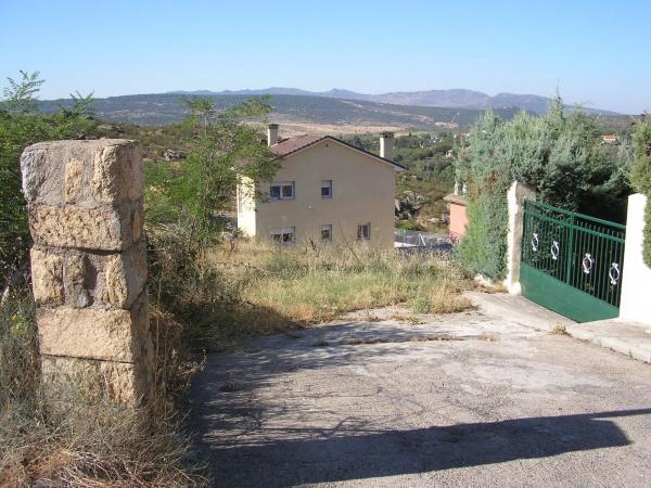 Terreno en calle de las Gardenias, 7