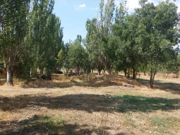 Terreno en Urbanización los Redondos, 75