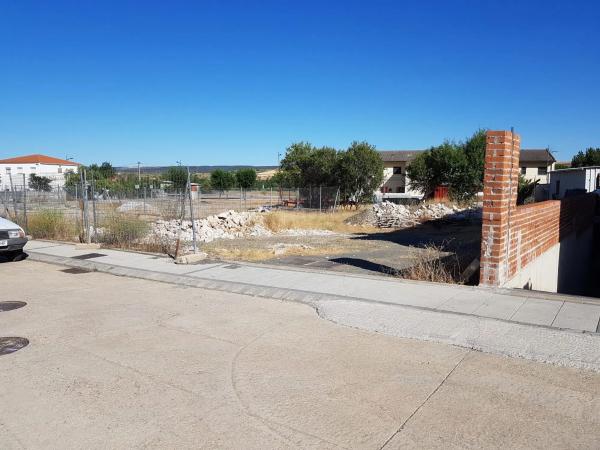 Terreno en calle Jose Echegaray s/n