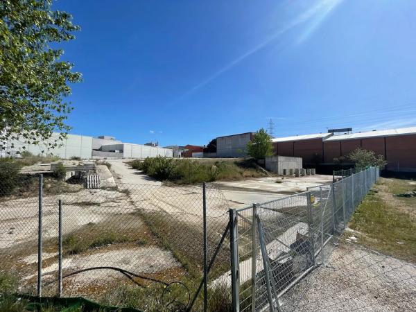 Terreno en calle Moralzarzal s/n