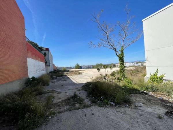 Terreno en calle Moralzarzal s/n