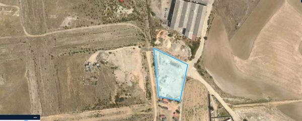 Terreno en plaza Sector-4:Cárcavas Este, km 0