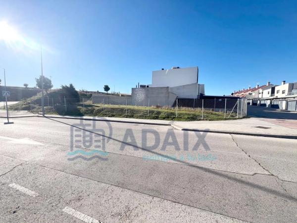Terreno en calle de Zurbarán