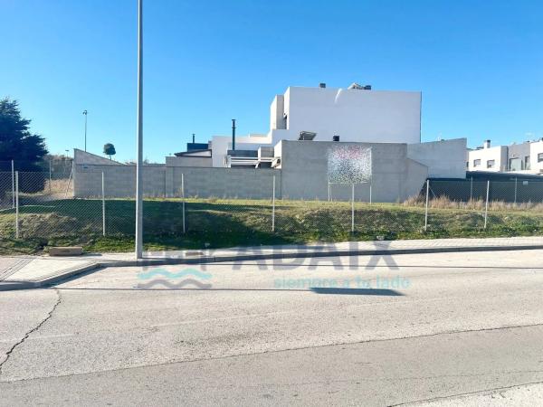 Terreno en calle de Zurbarán