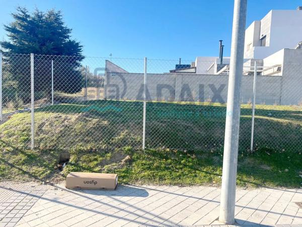 Terreno en calle de Zurbarán
