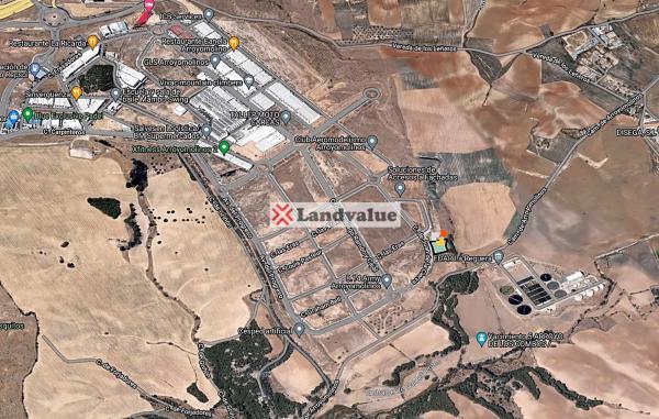 Terreno en calle de Juan de la Cierva