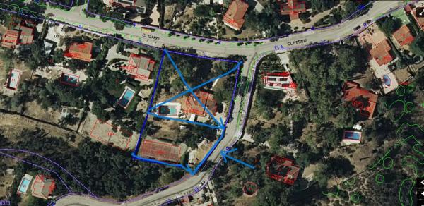 Terreno en calle Perdiz