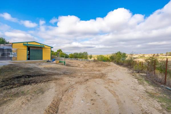 Terreno en avenida de Los Olivares