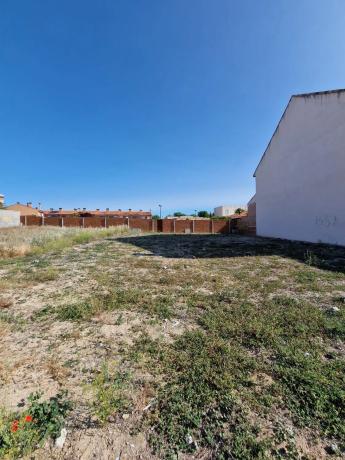Terreno en calle Cataluna