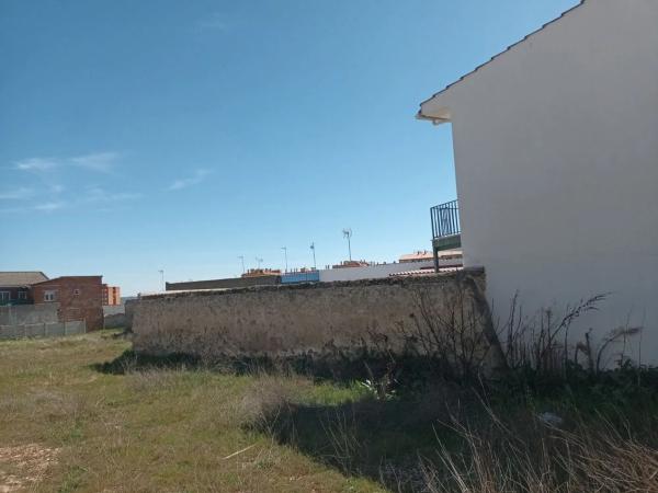 Terreno en calle del Valle, 2