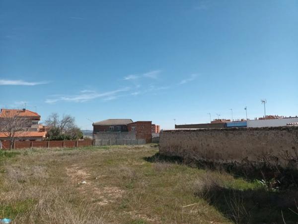 Terreno en calle del Valle, 2