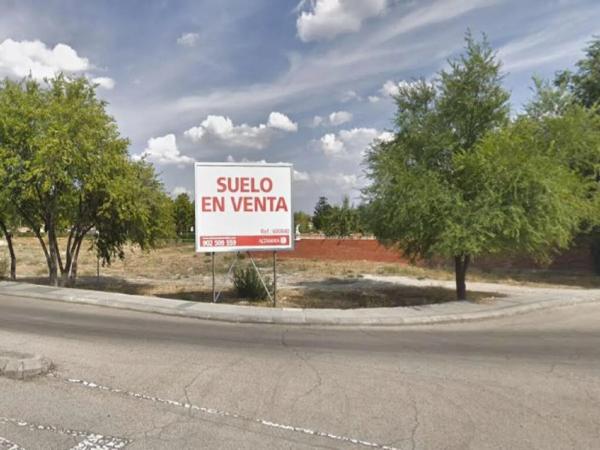 Terreno en avenida de la Hispanidad