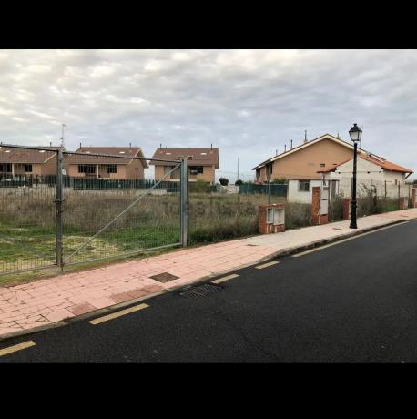 Terreno en calle Torrecilla, 15