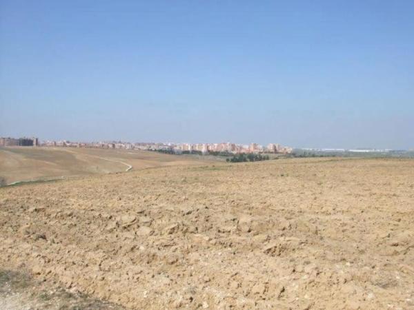 Terreno en avenida de la Hispanidad