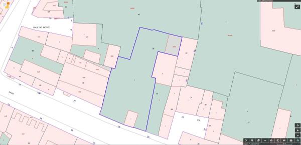 Terreno en calle de la Constitución, 23