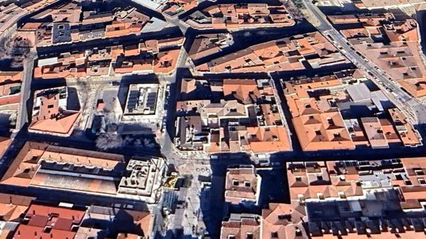 Terreno en calle Sierra, 17