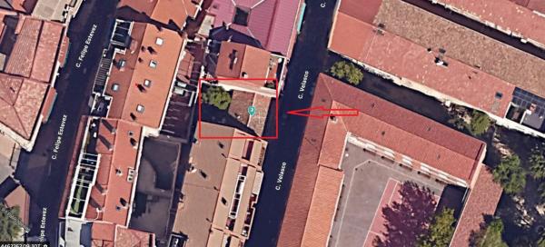 Terreno en calle Velasco, 11