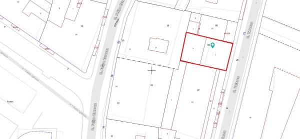 Terreno en calle Velasco, 11