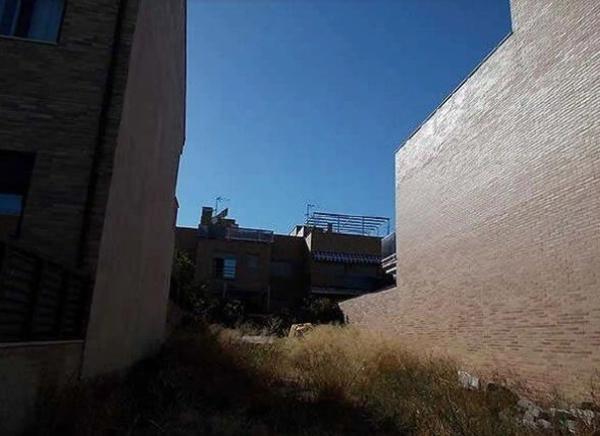 Terreno en calle Hospital de San José