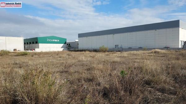 Terreno en avenida de la Lealtad