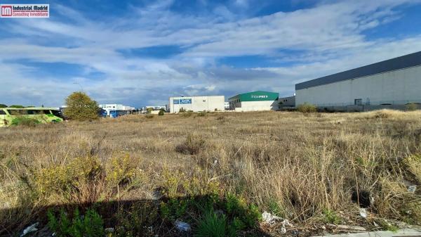 Terreno en avenida de la Lealtad