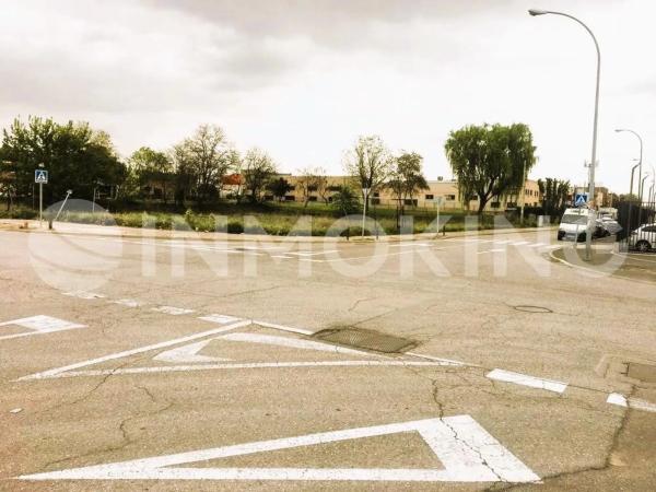 Terreno en Los Olivos - Los Ángeles