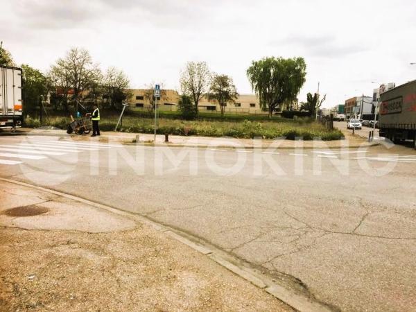 Terreno en Los Olivos - Los Ángeles