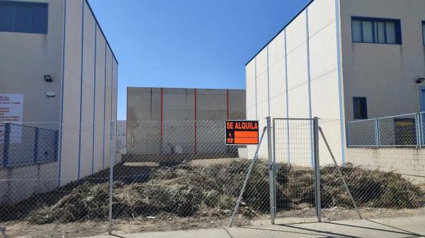 Terreno en calle Trabajo, 28