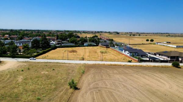 Terreno en avenida Navalcarnero, 39