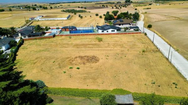 Terreno en avenida Navalcarnero, 39