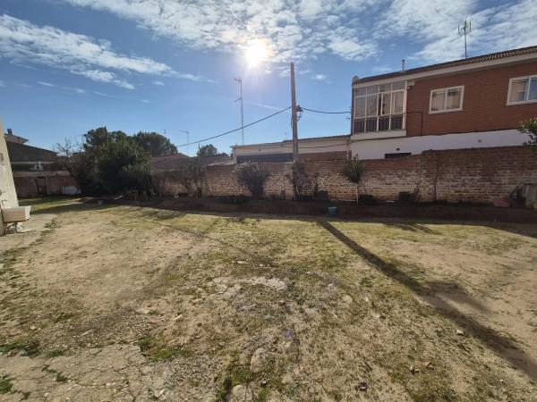 Terreno en calle de las Huertas