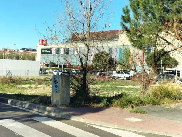 Terreno en calle de Vizcaya