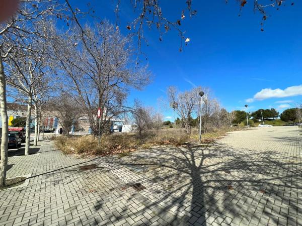 Terreno en calle de Vizcaya