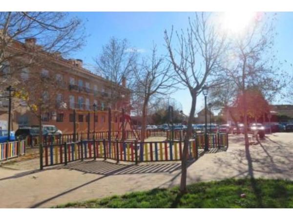 Terreno en calle el Carril