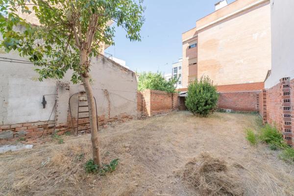 Terreno en calle Villaamil