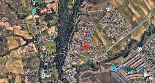 Terreno en calle de la Virgen de Guadalupe