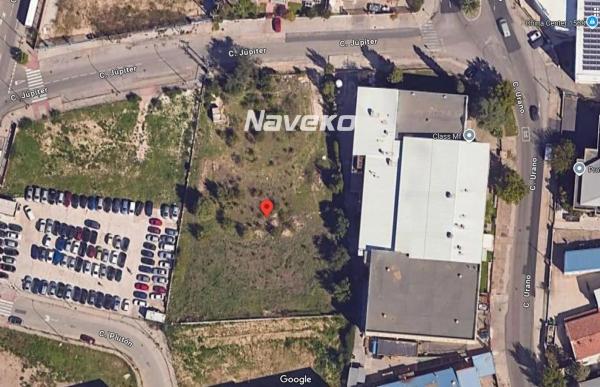 Terreno en calle Júpiter