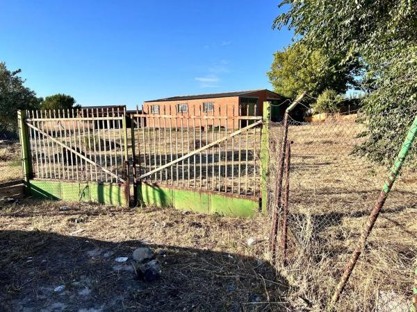 Terreno en camino de Arroyomolinos s/n sn