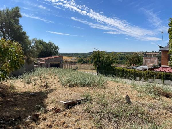Terreno en calle de la Virgen de Guadalupe, 10