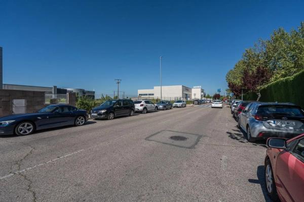 Terreno en calle Federica Montseny