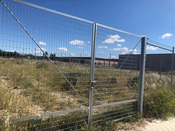 Terreno en avenida Cerro del Rubal, 71