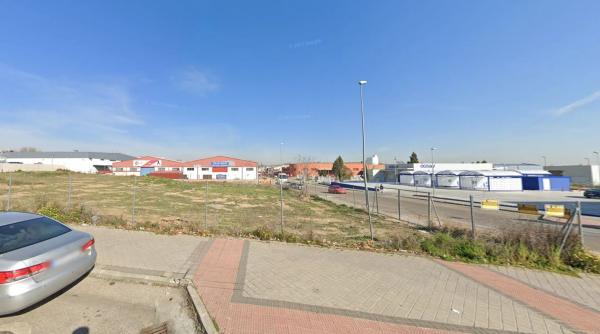 Terreno en avenida Cerro del Rubal