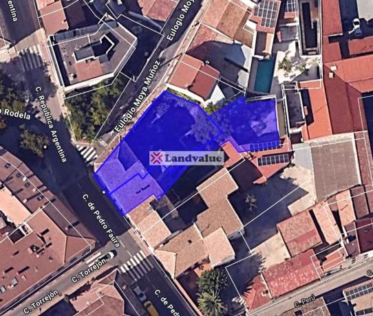 Terreno en calle de Pedro Faura, 1