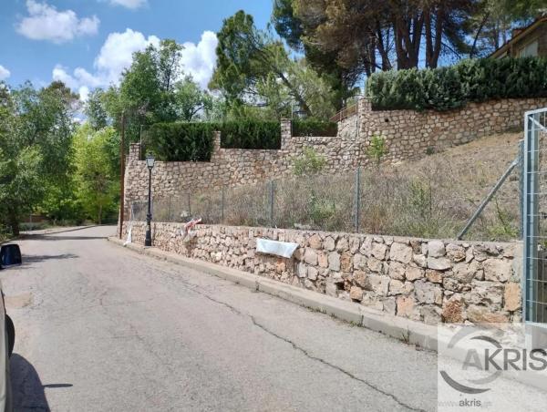 Terreno en calle Fuente Juncal