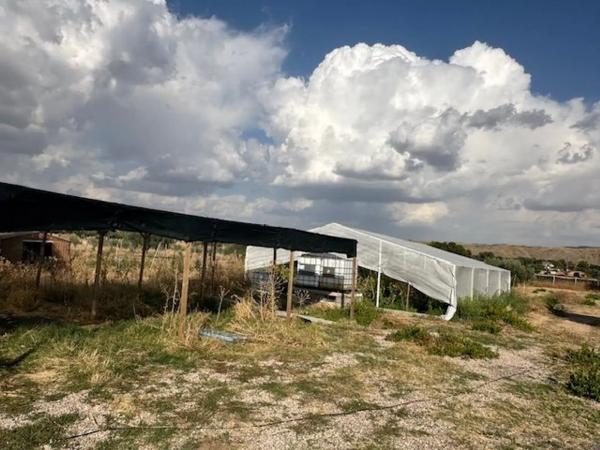 Terreno en carretera 313