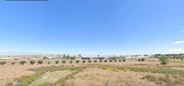 Terreno en Vias Verdes del Tajuna