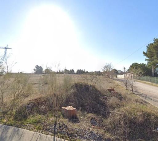 Terreno en calle Catorce, 14