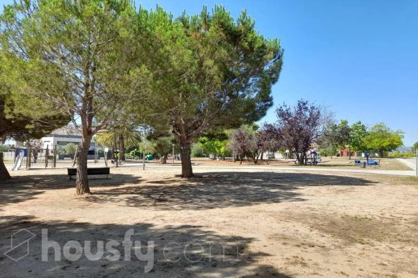 Terreno en calle Golf