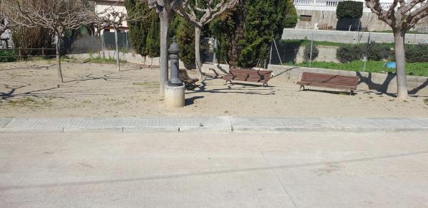 Terreno en avenida del Riu, 20