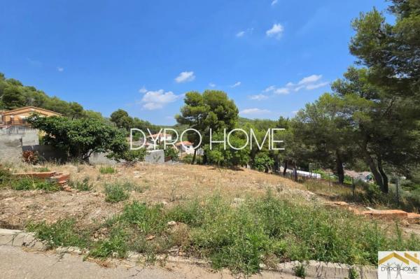 Terreno en calle de La Cerdanya